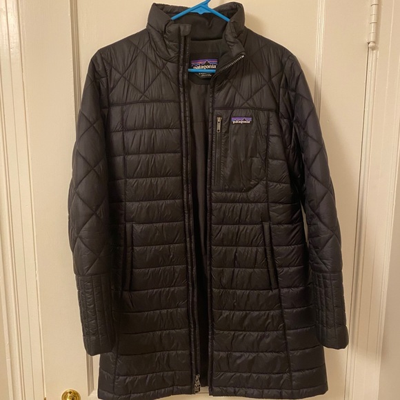 Patagonia Jackets & Blazers - PATAGONIA Woman’s Small- Black Radalie Parka